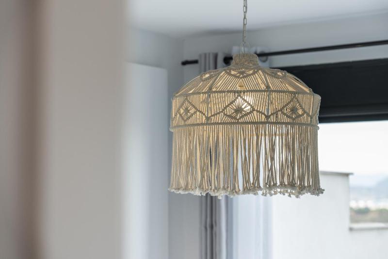 Modern Sea View Apartment - image 24