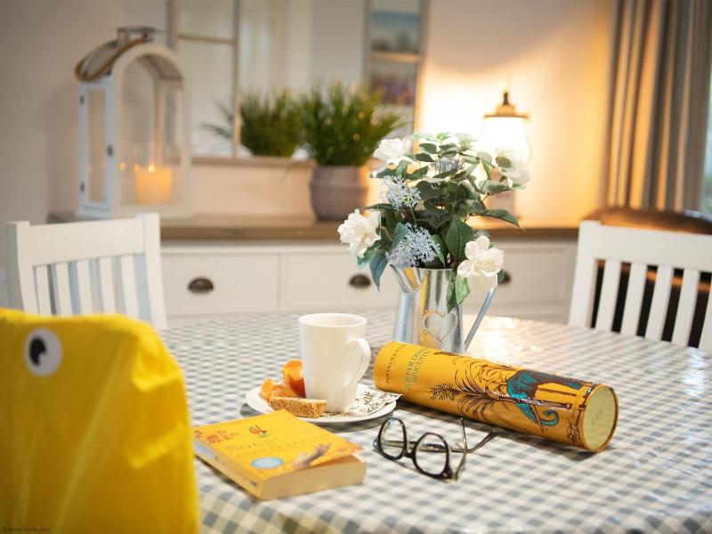 Pearl & Spice Hideaways - 2 two bedroom cottages nearby - Part of the The Bay Filey Holiday Village with pool gym and direct beach access pub restaurant tennis and meadows walks - image 50