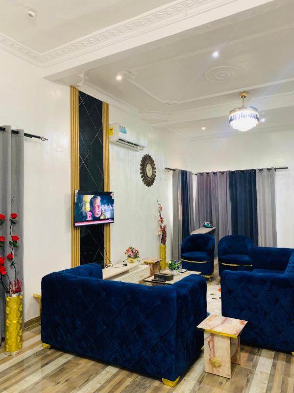 Exquisite 2 Bedroom Apartment with Swimming Pool At TseaddoAccra - image 11