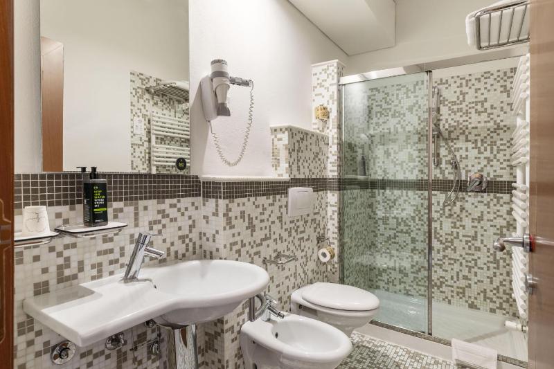 B&B Hotel Modena - image 33