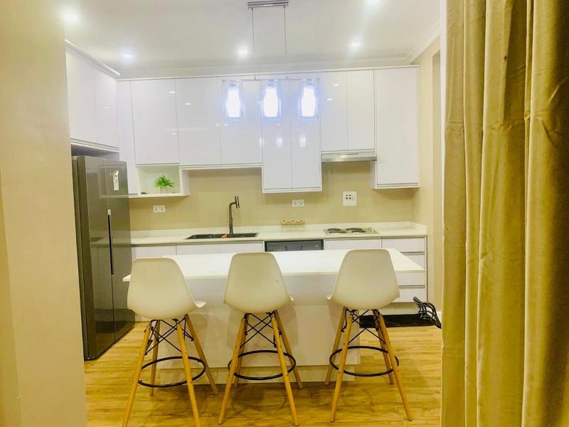 Modern Furnished 2 bedroom House - image 4