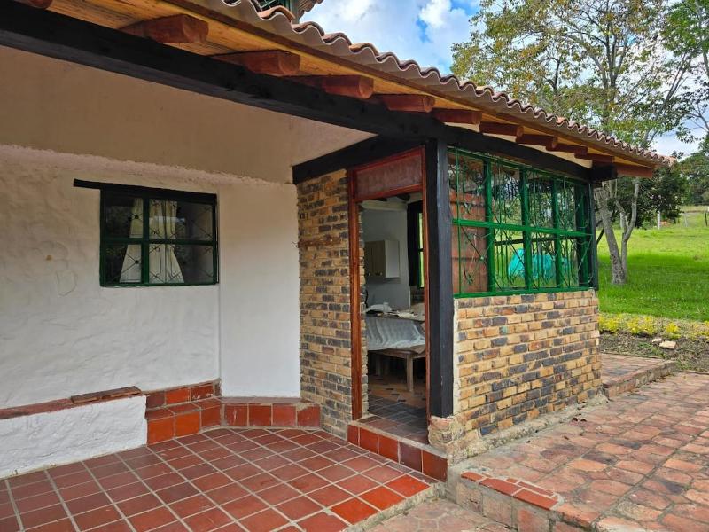 Country Apartment - image 8