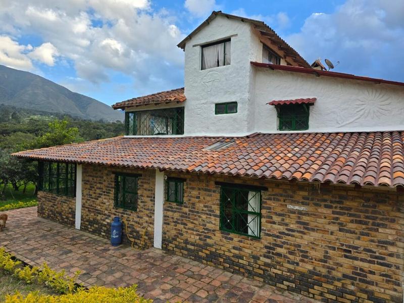 Country Apartment - image 3