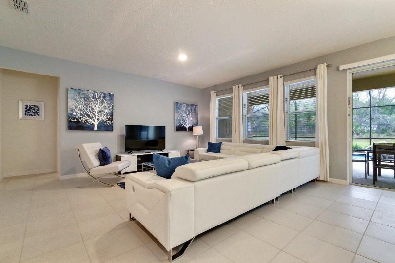 5264OBA- Solterra Resort - image 2