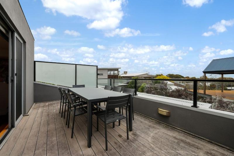 Blue Tides Getaway - image 19