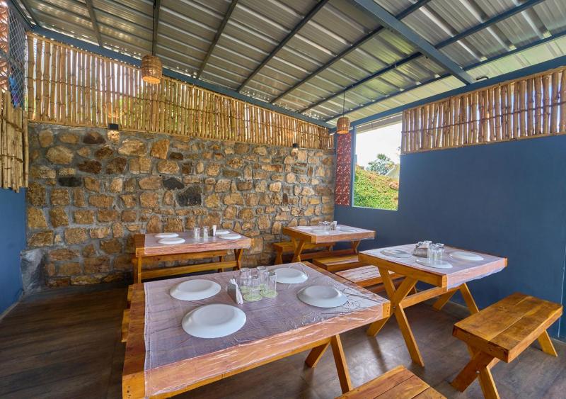 Gardenia Pool Resort Kanthalloor by VOYE HOMES Mountain View Stay Near Bhramaram view Point - image 31