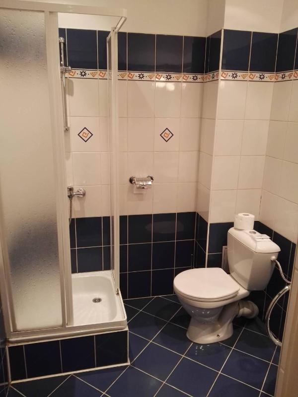 Double Room image 2