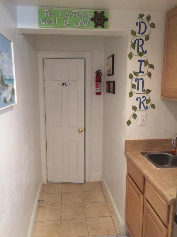 Angie's Guest Cottage - image 5