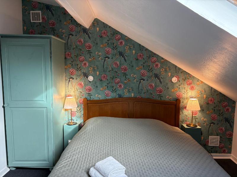 Hotel Saint Yves - image 16