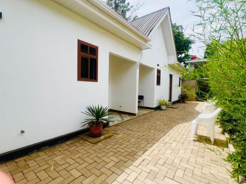 Sunset Retreat Hotel - image 4