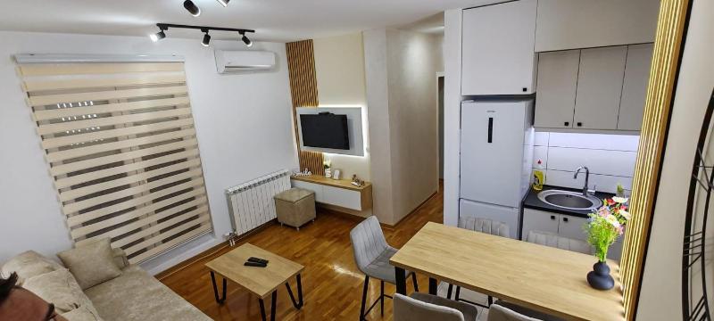 Royal lux apartman Beograd - image 13