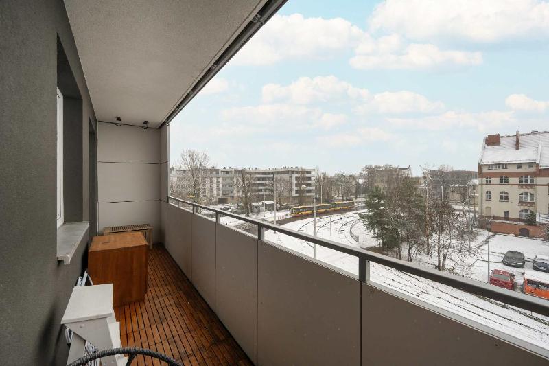 Bright Two Bedroom Apartment in Wrocław with Air Conditioning and Parking by Noclegi Renters - image 14