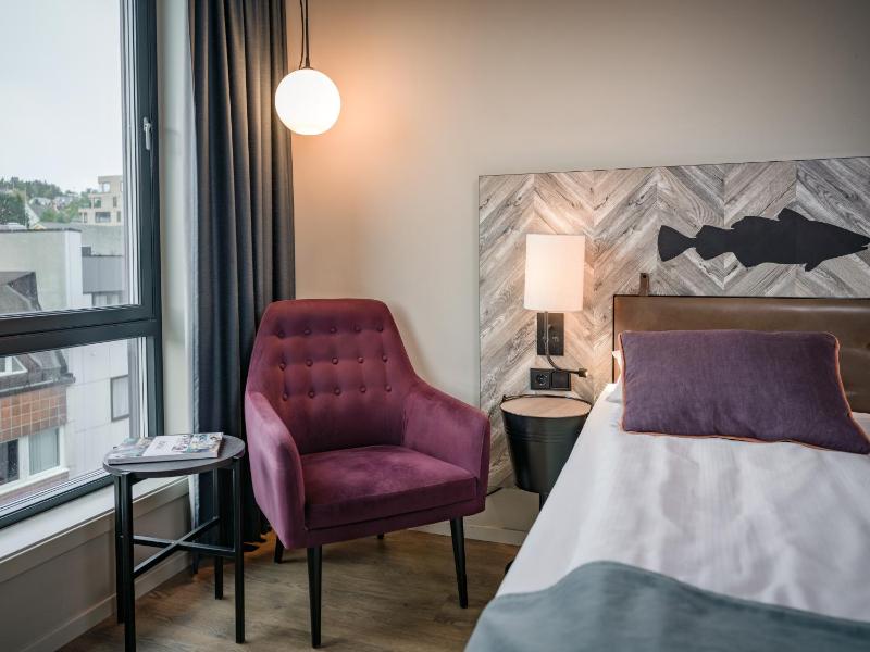 Quality Hotel Grand Tromsø - image 26