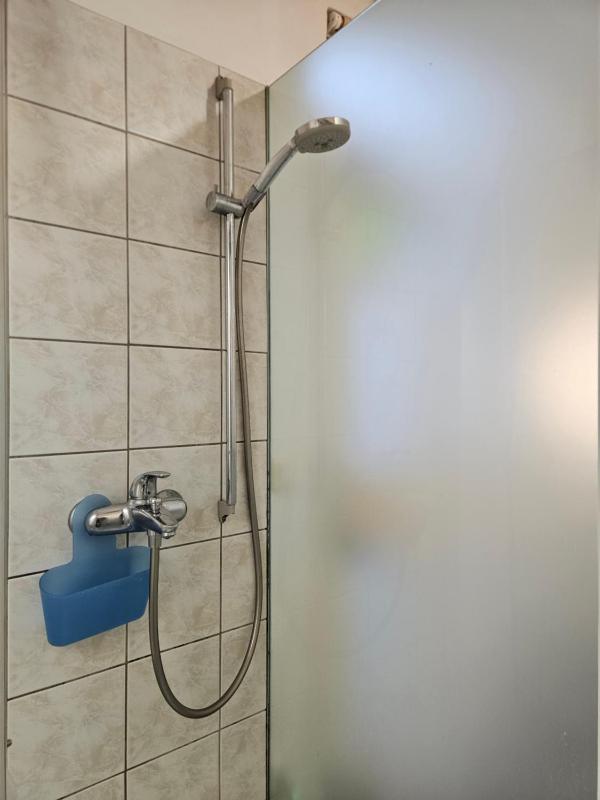 Tiny central studio apartment Nika Ljubljana - image 3