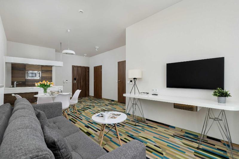 Baltic Park - Apartament z Balkonem i Parkingiem by Noclegi Renters - image 10