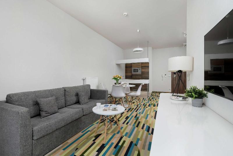 Baltic Park - Apartament z Balkonem i Parkingiem by Noclegi Renters - image 8