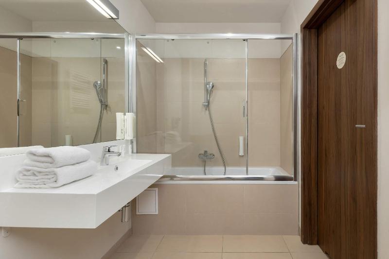 Baltic Park - Apartament z Balkonem i Parkingiem by Noclegi Renters - image 16