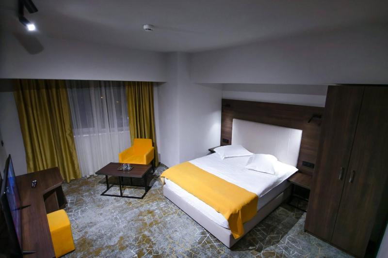 Hotel Europeca - image 14