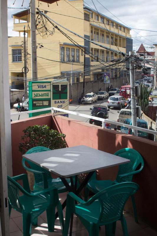 Cocooning Home - Cozy & Charming Guesthouse in Antananarivo City Center - image 11