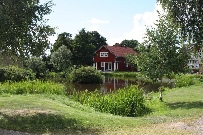 Three-Bedroom Villa image 2