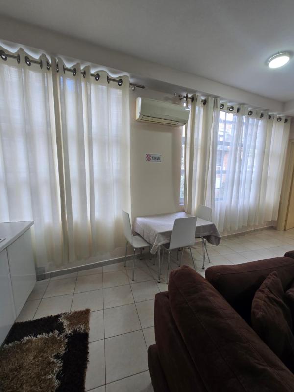Raphael Apartment Old Bazaar Residence - image 3