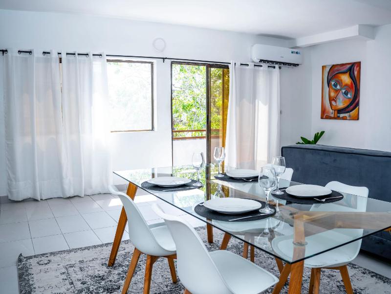 Appart Cosy avec Bureau et Balcon - Haie Vive - image 1