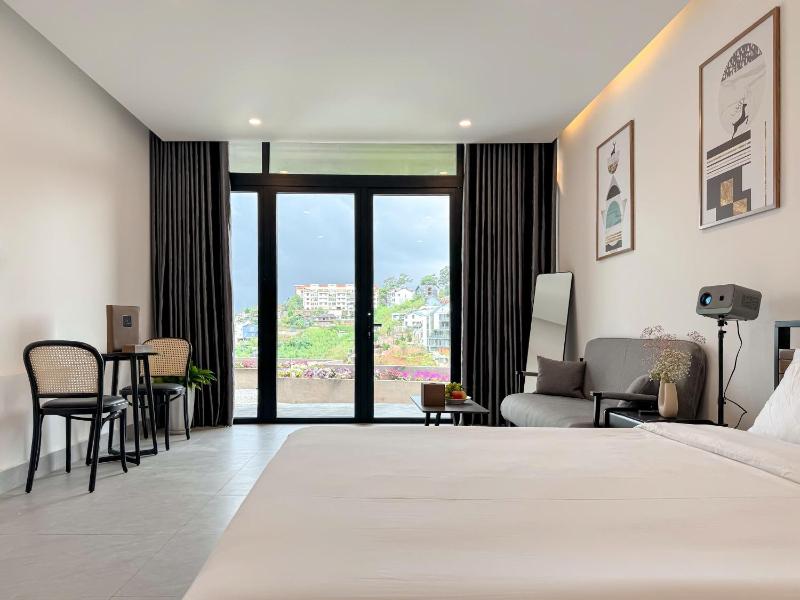 Lux Nest Residence - image 33