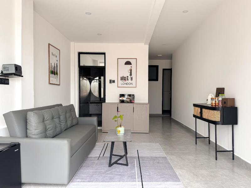 Lux Nest Residence - image 18