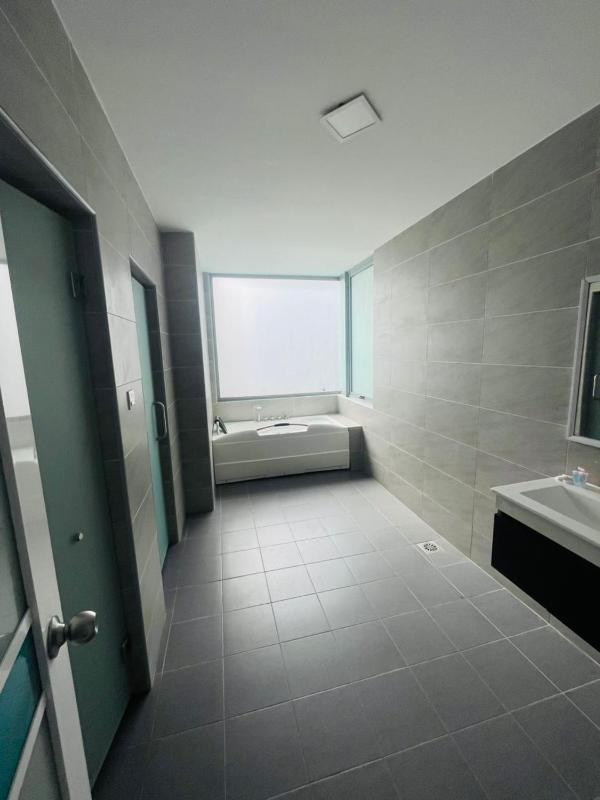 Taragon Puteri Bintang KLCC View Studio Apartment - image 5