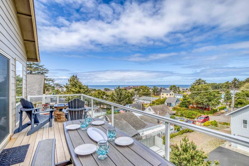 Moonlit Beach House - image 30