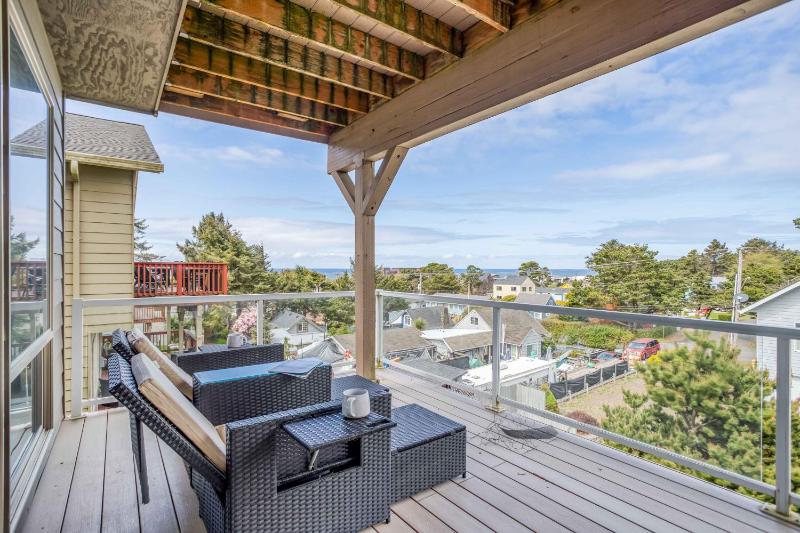 Moonlit Beach House - image 3