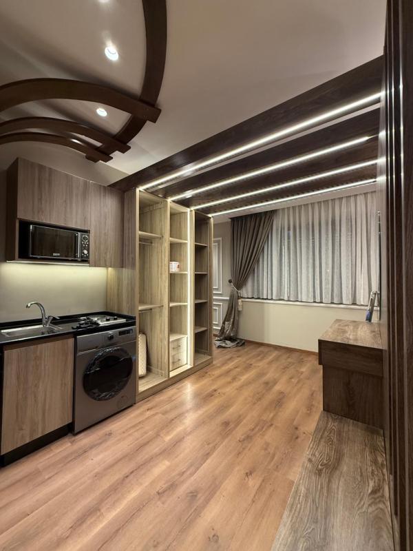 amazing rooftop studio at abdoun 702 - image 12