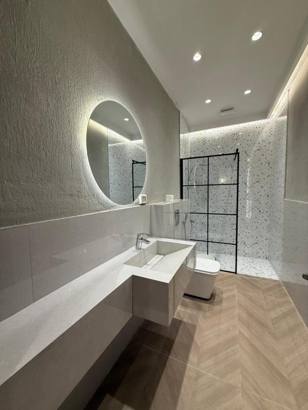 amazing rooftop-studio at abdoun 702 - image 6