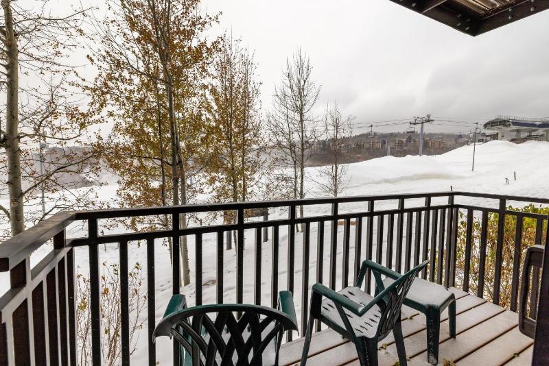 Bear Claw 312 - True Ski-in Ski-out Access Slope Views & Winter Shuttle! - image 22