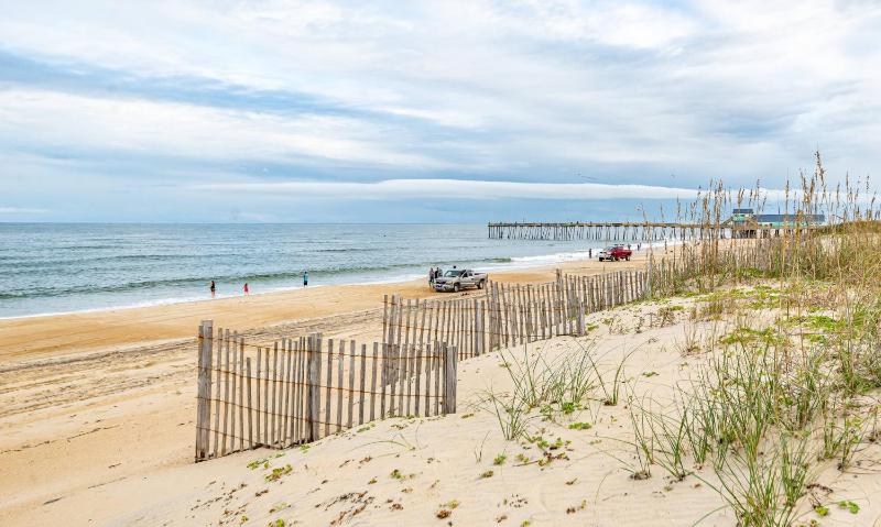 The Roaring 20's - KDH MP 6 Historic Oceanfront Cottage Sunrise Views Pets OK Flex Stays - image 11