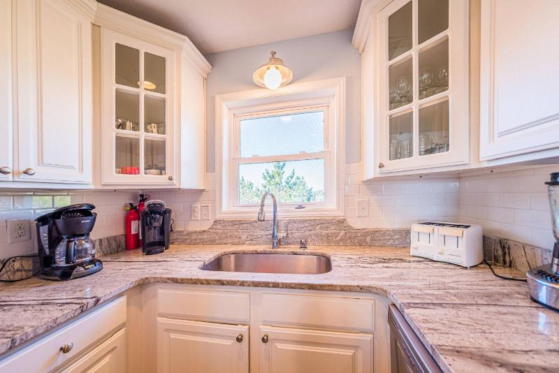 The Salty Piper - Corolla Ocean Sands 100 Yds to Beach Ocean View Pets OK Golf Nearby - image 45