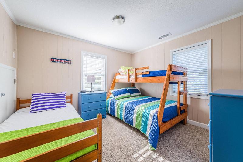 The Salty Piper - Corolla Ocean Sands 100 Yds to Beach Ocean View Pets OK Golf Nearby - image 16