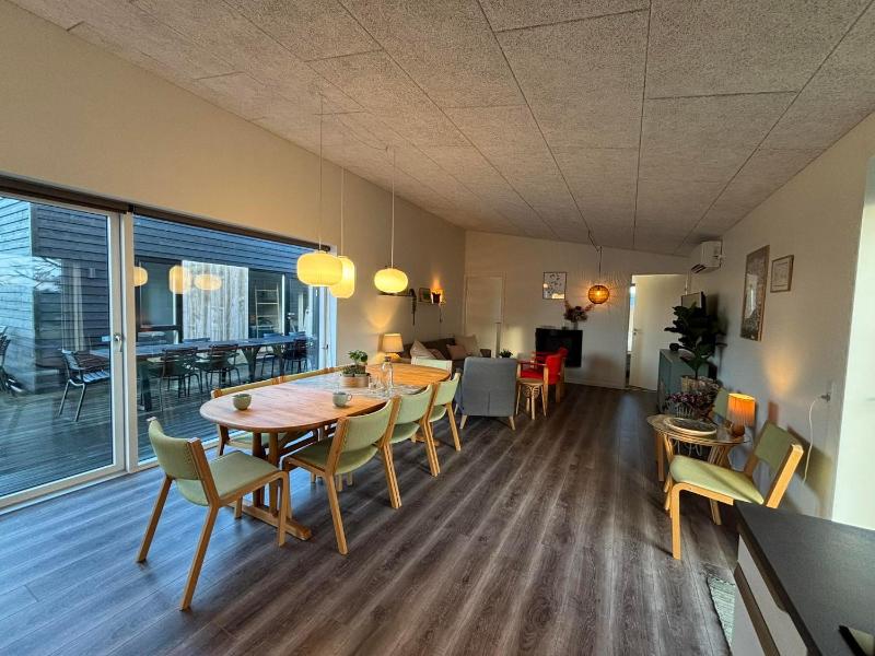 Awesome Home In Ebeltoft With 4 Bedrooms And Internet - image 13