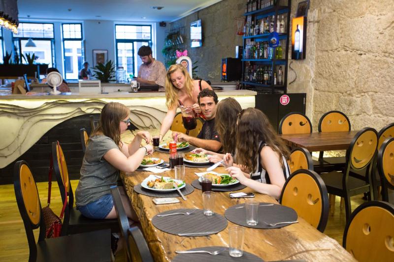 Nice Way Porto Hostel - image 5