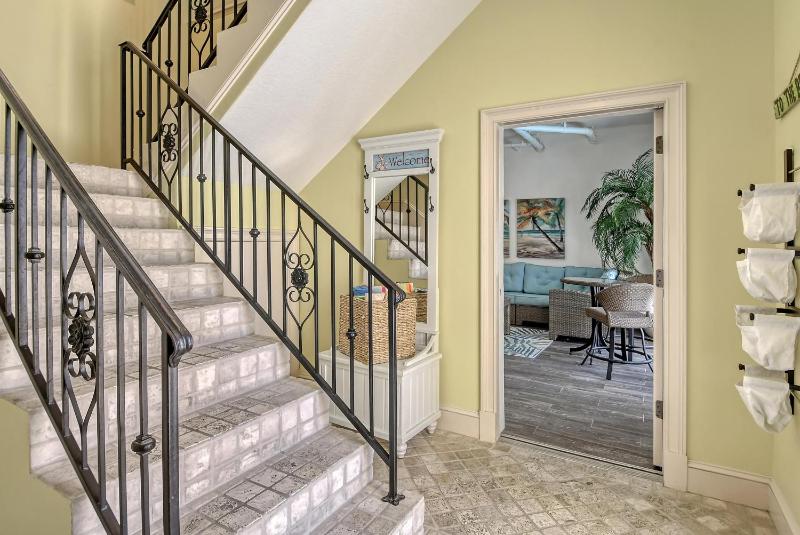 Monarch Villa - 5542 W - image 33