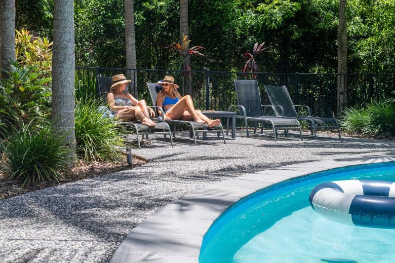 Bayshore Bungalow 9 - Oceanstays - image 5