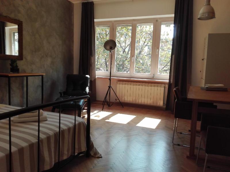 Centrala Apartment - image 15