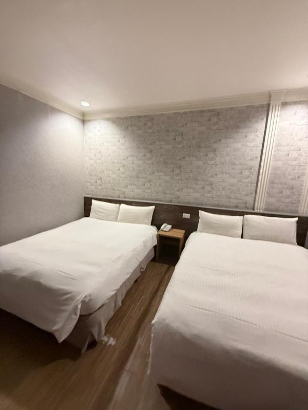 The Prince Hotel - image 7