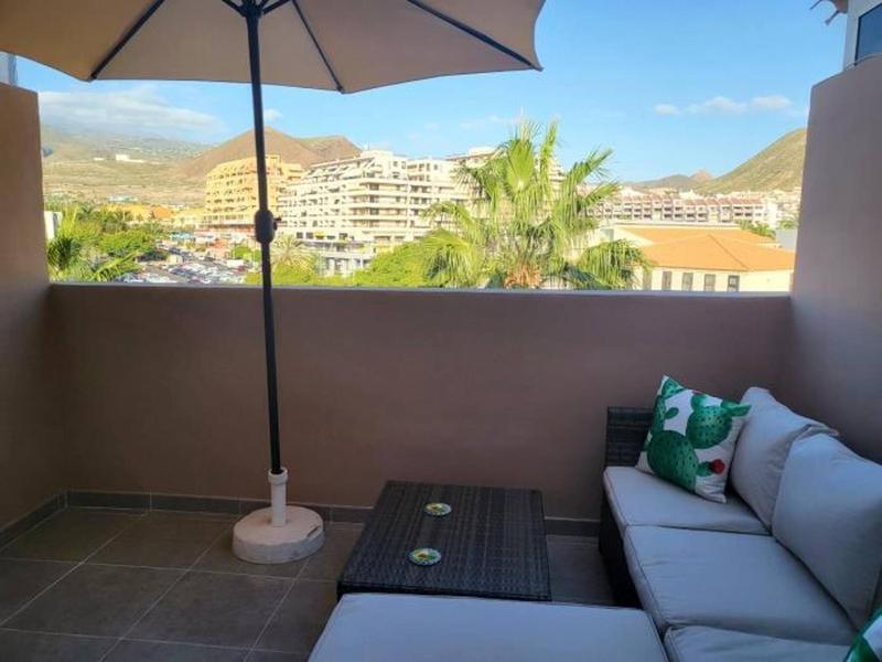 Central & Beach Los Cristianos by HelloApartments - image 11