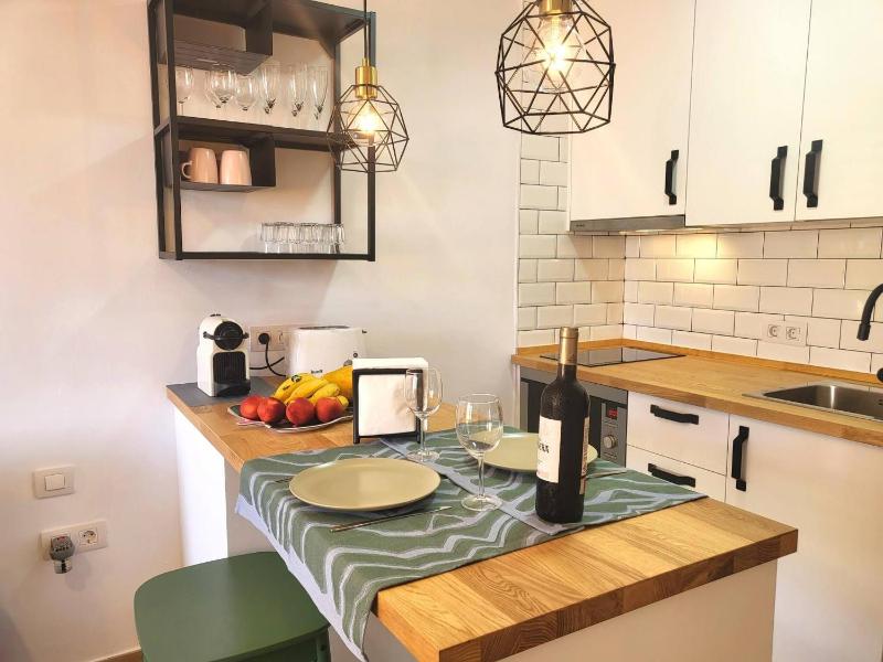 Nena Luxury Home by HelloApartments - image 19