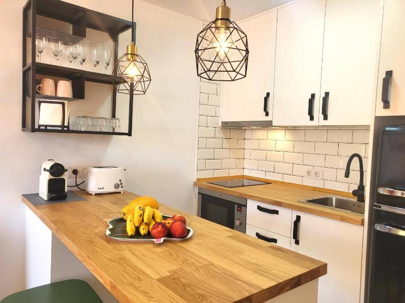 Nena Luxury Home by HelloApartments - image 38