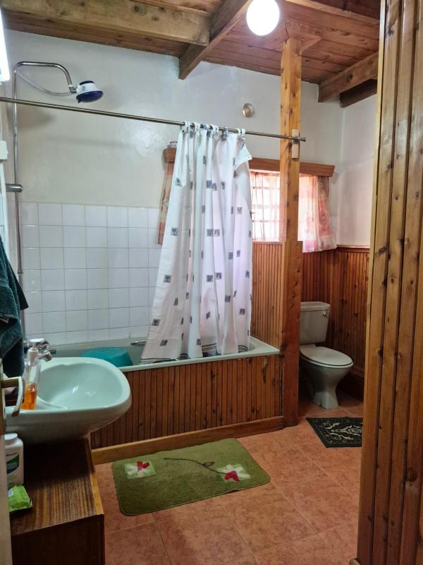 Kitengela Farmhouse - image 6