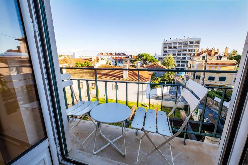 Saboia -Spacious Gorgeous Apartment - image 14