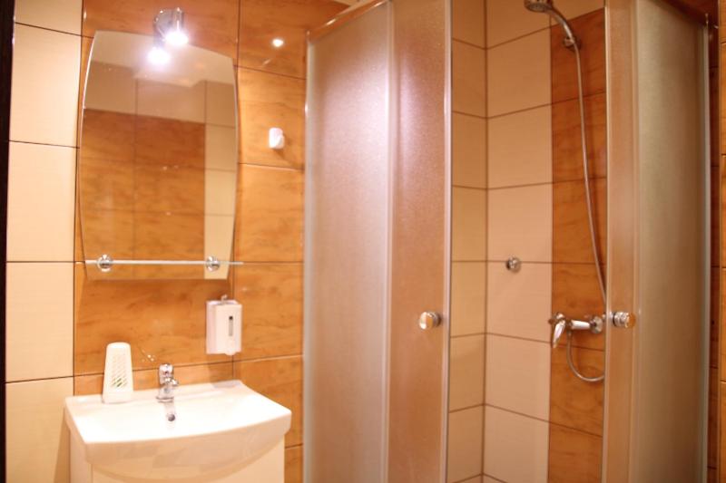Double Room image 4