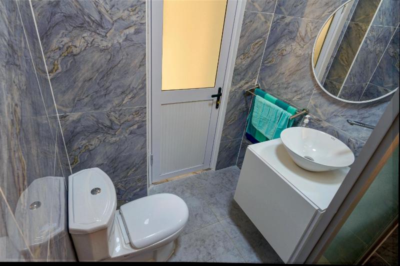 Zone Verte Cozy Appartement vue sur mer - image 3